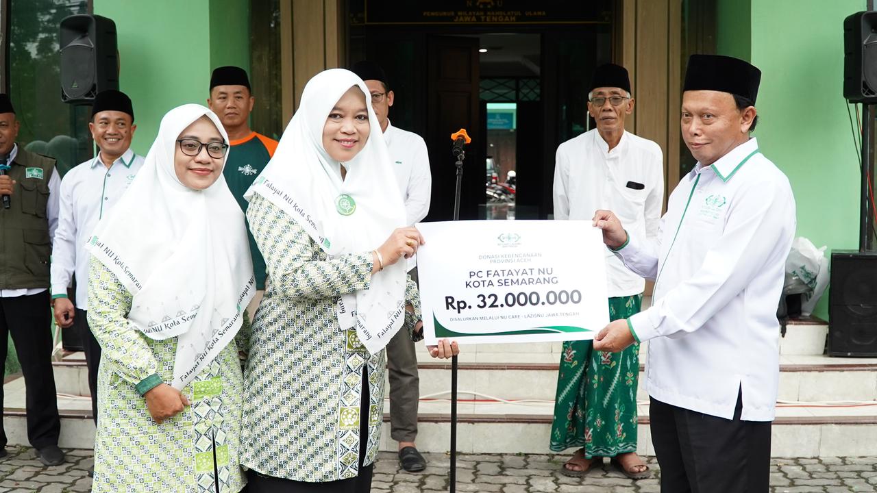 Dukung NU Peduli Kemanusiaan Jateng ke Aceh, Fatayat NU Kota Semarang Titip Rp32 Juta